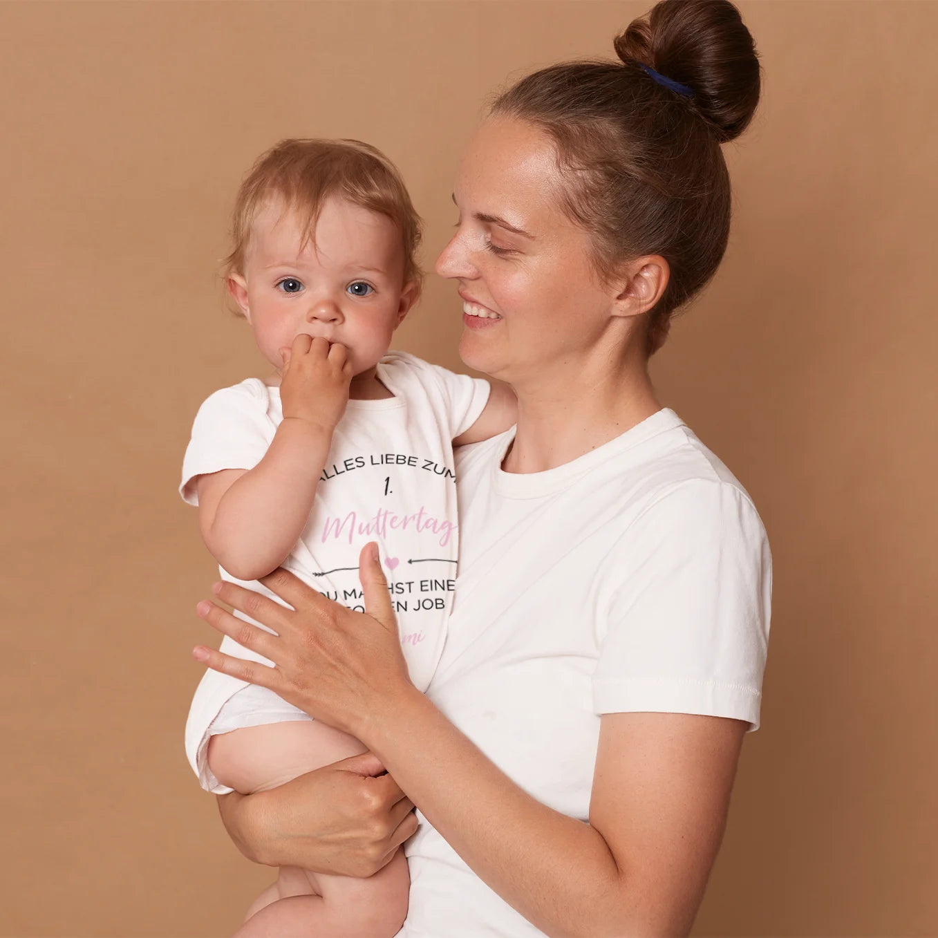 Personalisierter Babybody "Alles Liebe zum Muttertag" Bo & Birdie