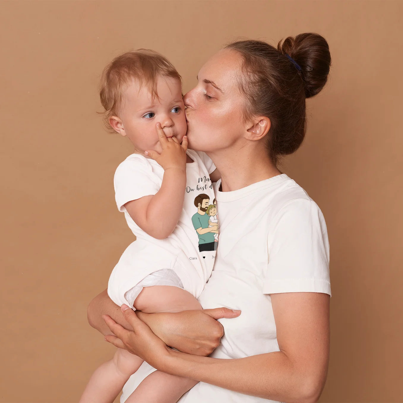 Personalisierter Babybody "Mama" Cartoon-Stil Bo & Birdie